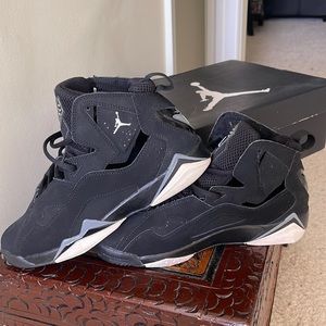 Jordan True Flight BG